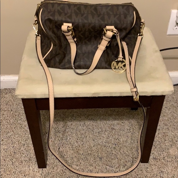 Michael Kors Handbags - Michael Kors Leather Satchel Bag